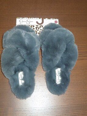 Jessica Simpson Women’s Slippers Size M (7-8) Gray Memory Foam Super Soft Plush